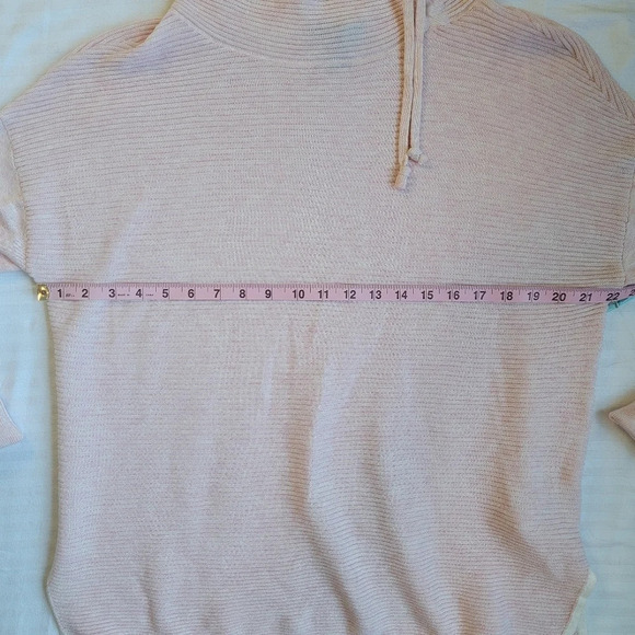 NWT Cynthia Rowley Active Pink Turtleneck Sweater Sweatshirt Ribbed Cowl Neck M - Picture 11 of 12